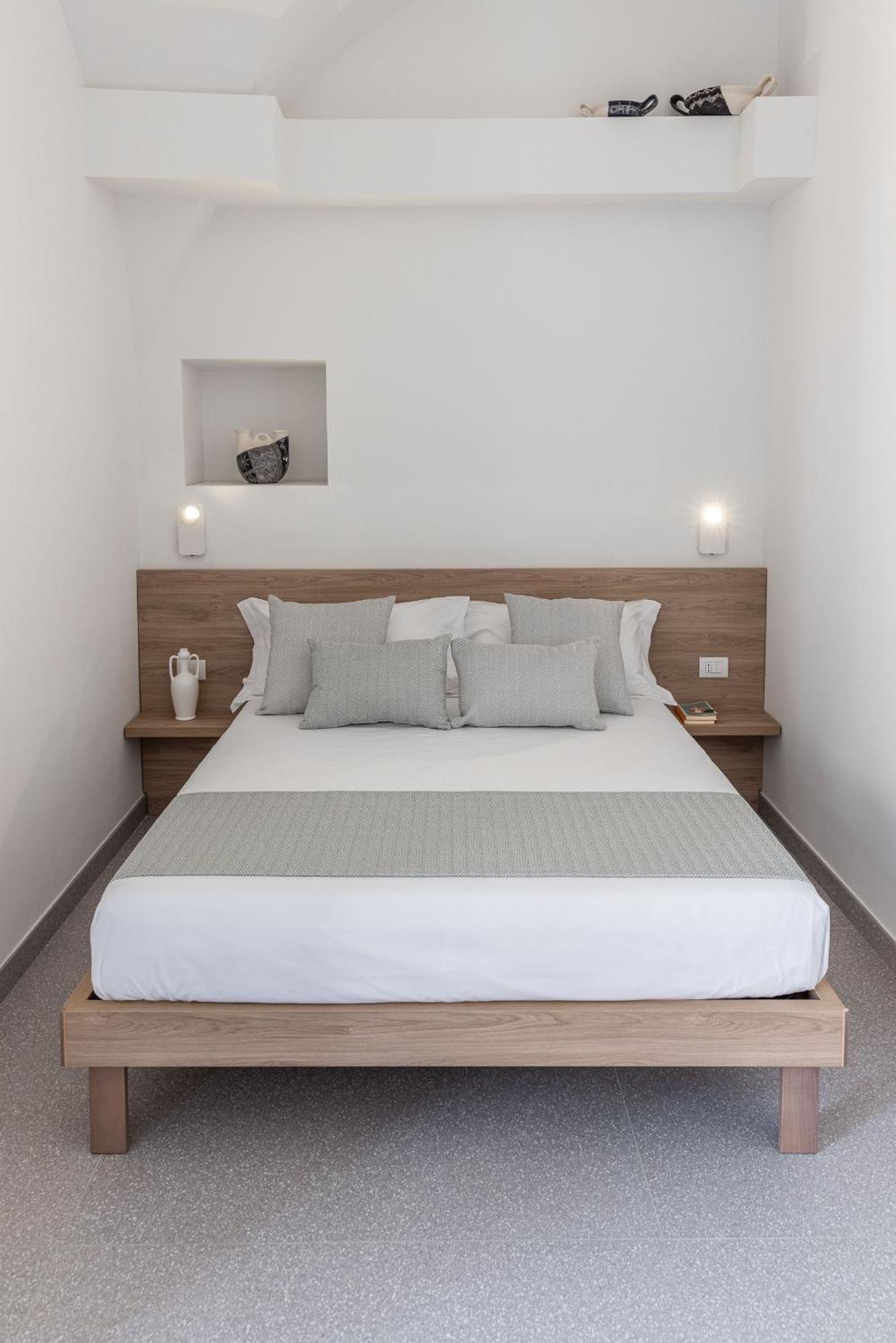 Dimora Dei Celestini Bed & Breakfast Manfredonia Bagian luar foto