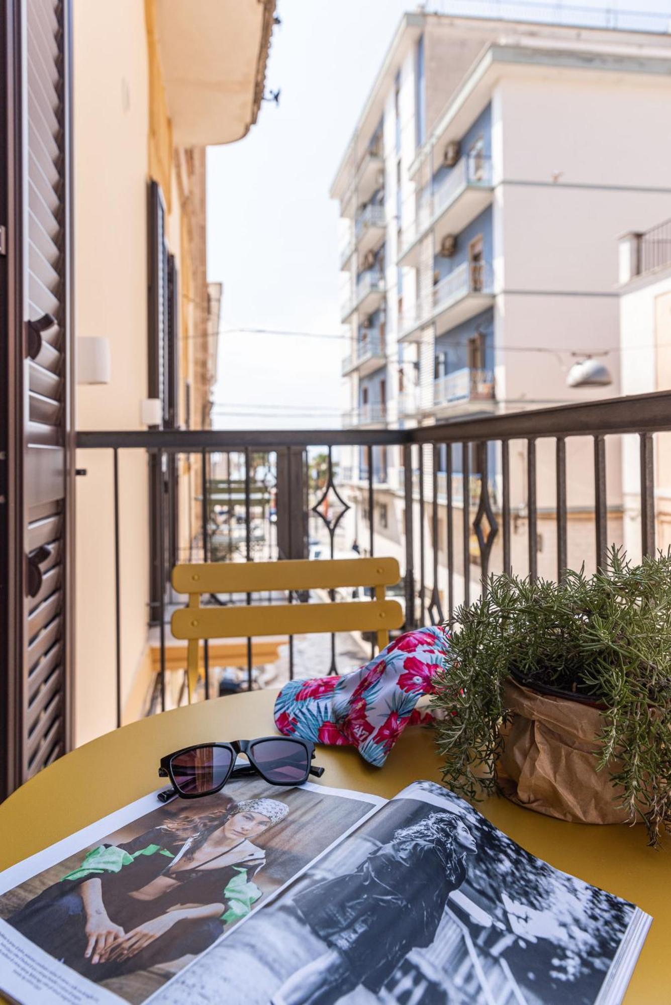 Dimora Dei Celestini Bed & Breakfast Manfredonia Bagian luar foto